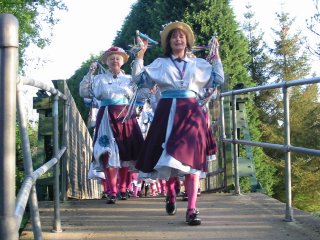 [Error! Image Img_1999.jpg is not available.]