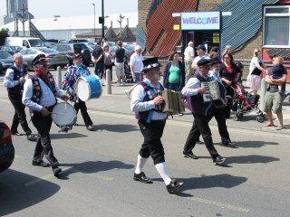 [Error! Image Img_2097.jpg is not available.]