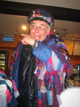 [Error! Image ZZ_AlanG_IMG_0009.jpg is not available.]