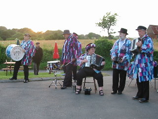 [Error! Image IMG_2369.JPG is not available.]