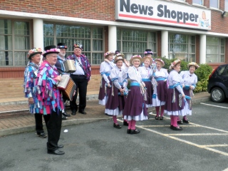 [Error! Image P5070004.JPG is not available.]