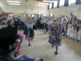 [Error! Image P5070058.JPG is not available.]