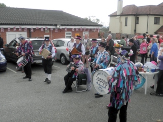 [Error! Image P6040209.JPG is not available.]