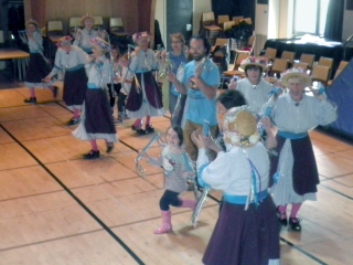 [Error! Image P7080100.JPG is not available.]