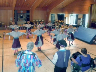 [Error! Image P7080105.JPG is not available.]