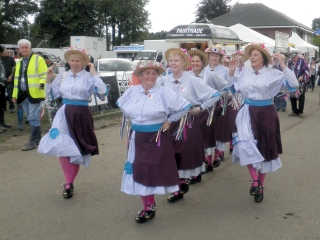 [Error! Image P7150033.JPG is not available.]