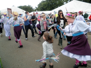 [Error! Image P7150038.JPG is not available.]