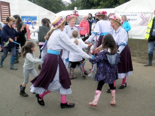 [Error! Image P7150043.JPG is not available.]