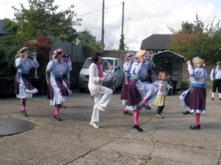 [Error! Image PA070117.JPG is not available.]