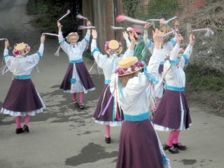 [Error! Image P5010112.JPG is not available.]