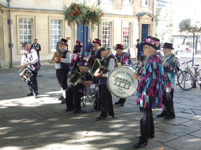 [Error! Image IMGP5823.JPG is not available.]