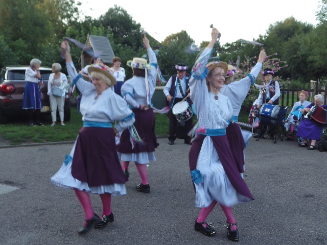 [Error! Image IMGP4452.JPG is not available.]